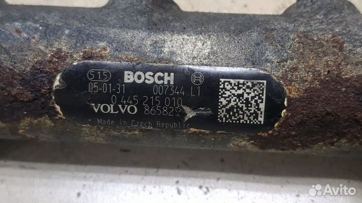 Рампа топливная Volvo S80