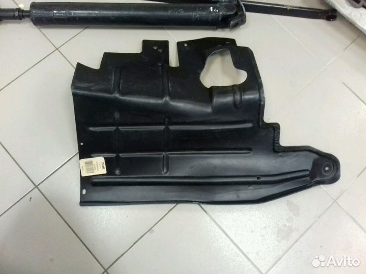 Защита двигателя пластиковая Daewoo Nexia