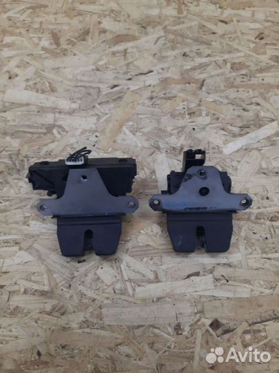 Замок крышки багажника Ford focus 2 C-max