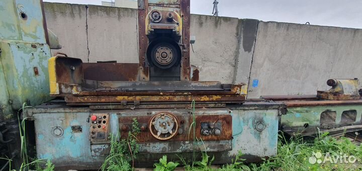 Плоскошлифовальный станок 3Б722