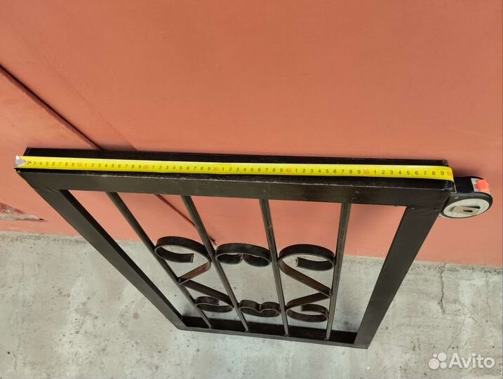 Решетка металлическая