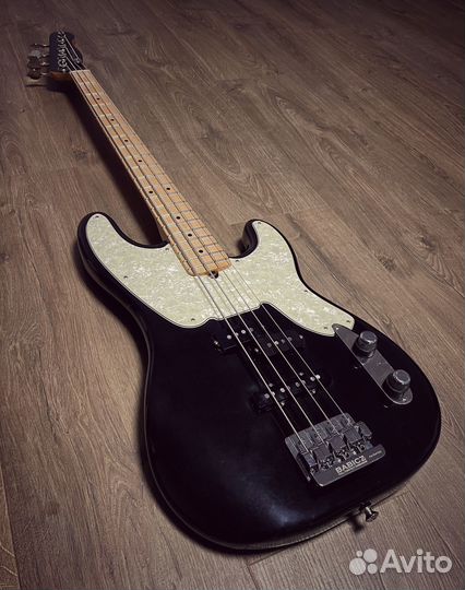 Fender Custom Shop Vintage P/J bass