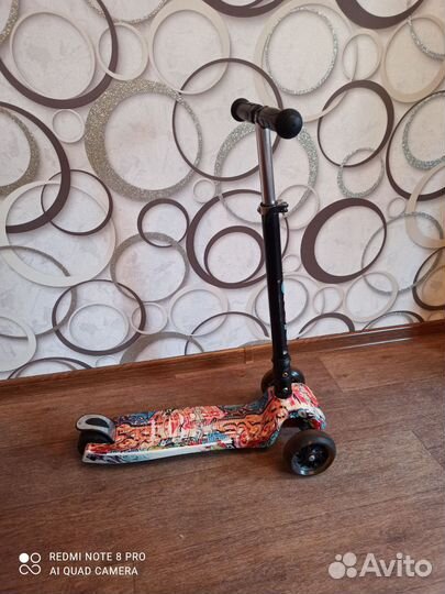 Самокат детский трехколесный