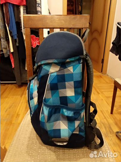 Рюкзак школьный