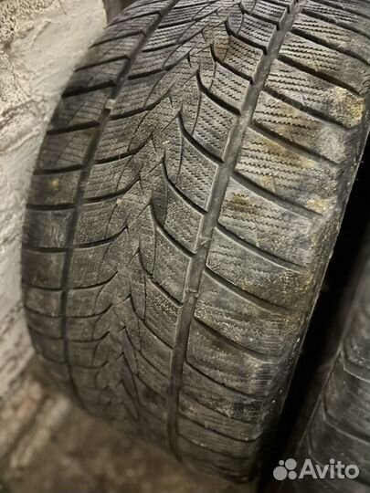 Kumho Ecsta LE Sport KU39 8.5/40 R18 и 8.5/35 R18