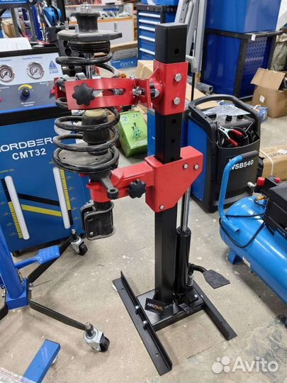 Стяжка пружин гидравлическая 1 тн