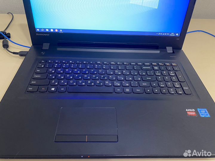 Lenovo ideapad 300-17isk