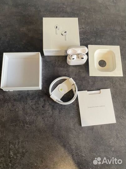 Беспроводные наушники apple airpods 3