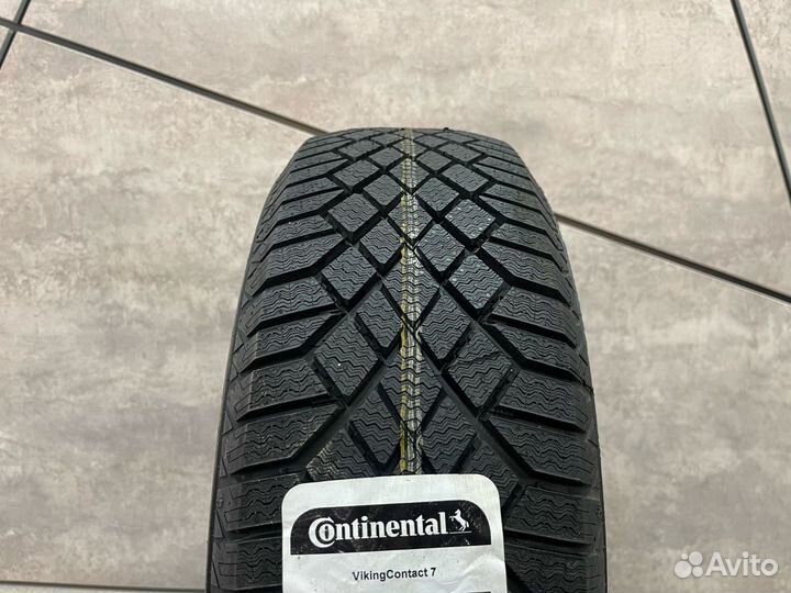 Continental ContiVikingContact 7 225/45 R18