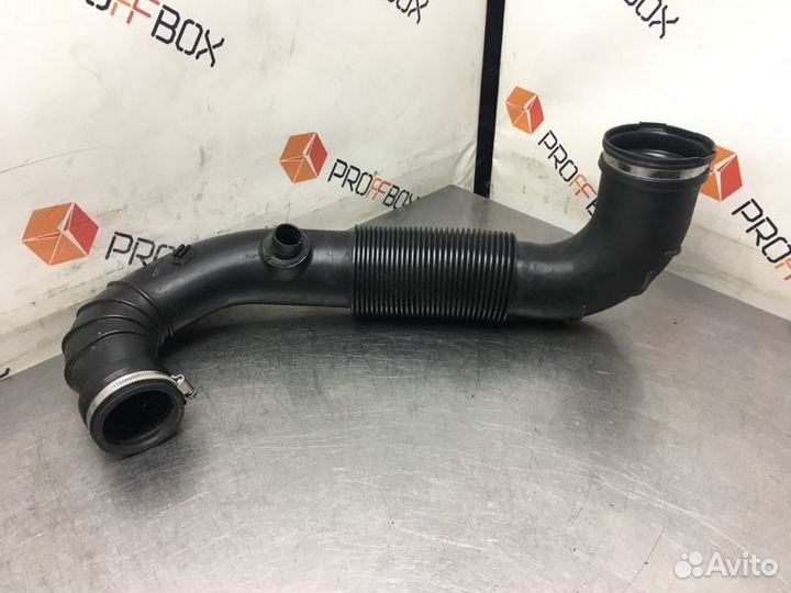 Патрубок воздушного фильтра Mercedes Sprinter W906