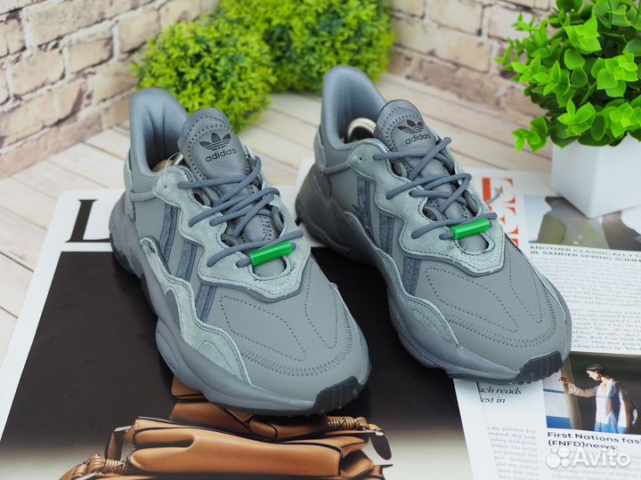 Кроссовки Adidas Ozweego