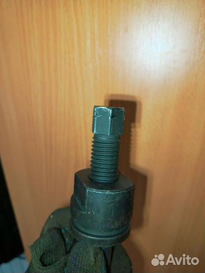 Съемник 5й передачи для кпп ford