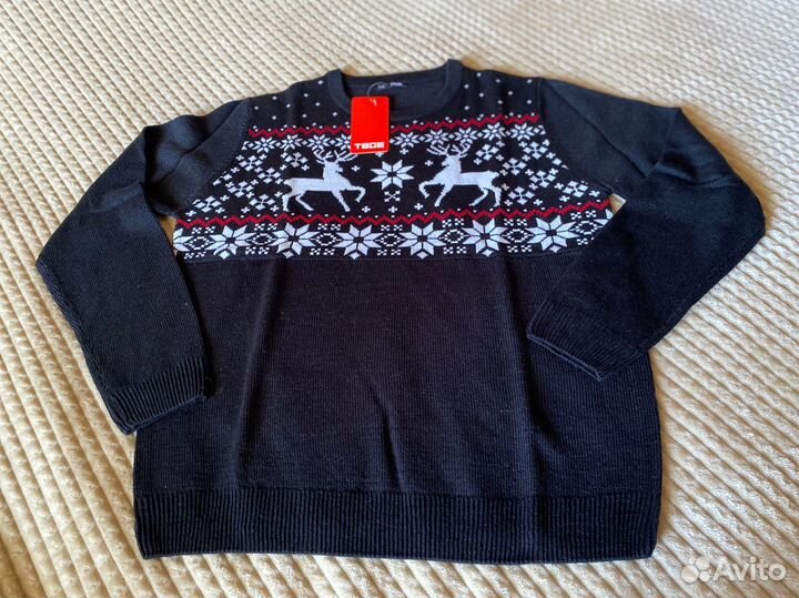 Новый мужской свитер с оленями 50 размер
