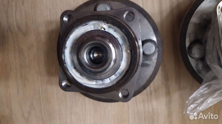 Ступицы задние Fielder nze141