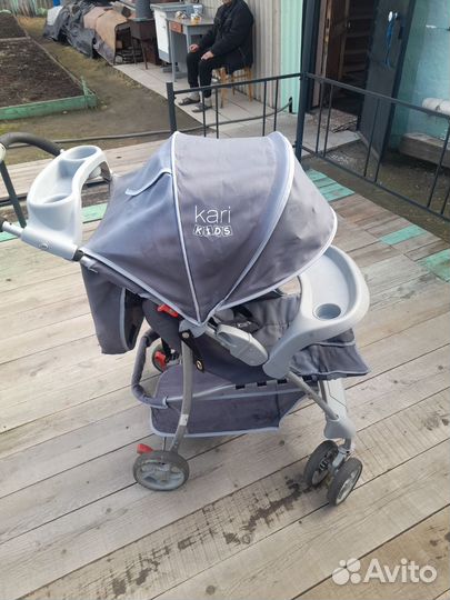 Коляска прогулочная летняя бу