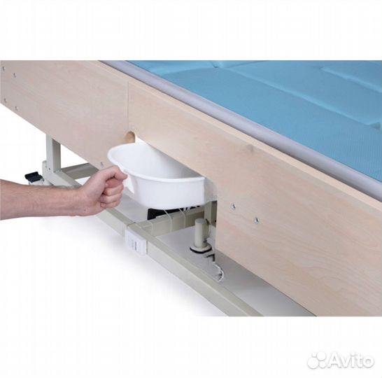 Медицинская кровать для лежачих больных