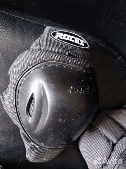 Защита для роликов Roces комплект М