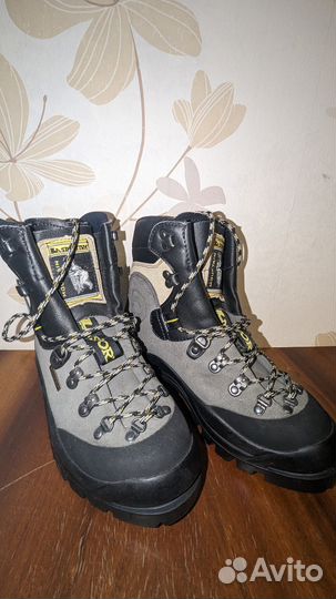 Ботинки La Sportiva Mountain