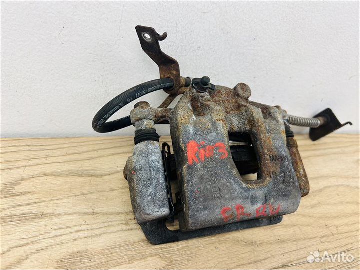 Суппорт тормозной передний правый Hyundai Solaris