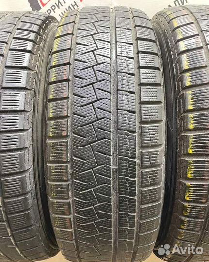 Pirelli Ice Asimmetrico 205/65 R16 98V