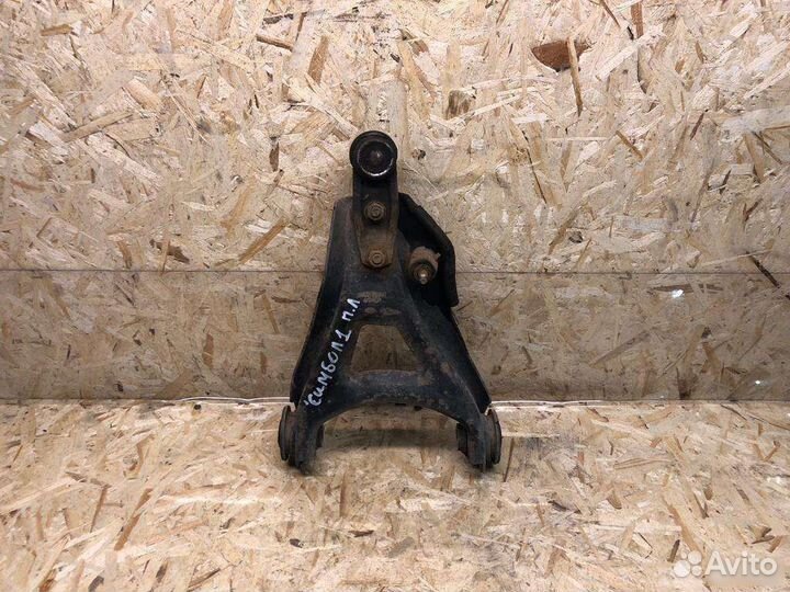 Рычаг передний левый Renault Symbol