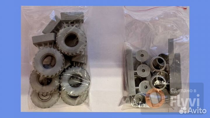 ARM35352 Armor35 1/35 ЗИЛ-131 - колеса из смолы