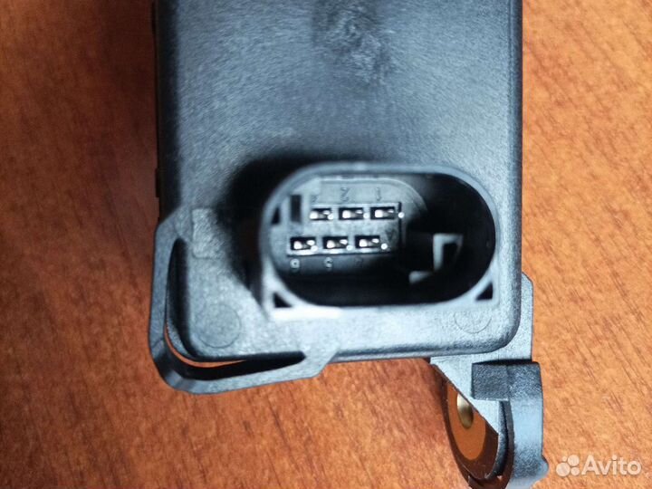 Датчик уровня оборотов BMW