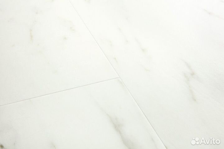 Пвх-плитка Quick-Step Alpha Vinyl Мрамор белый