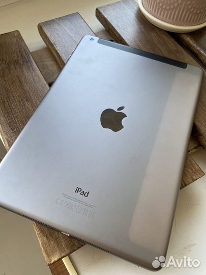 iPad Air 1 wifi cell 32gb