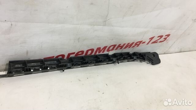 Кронштейн бампера правый Mercedes E350 W212