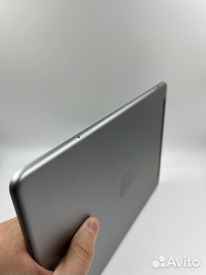 Apple iPad Air 2 64GB SIM space gray