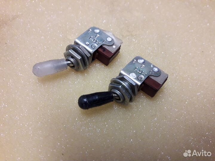 Тумблеры и кнопки MT, KM, Tп, A3C