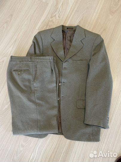 Костюм мужской