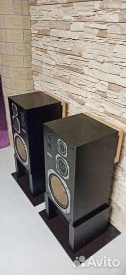 Yamaha ns-200m