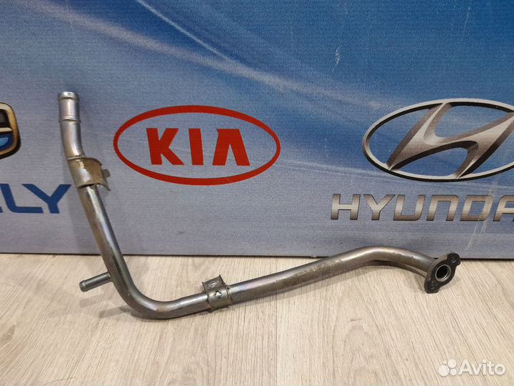 Патрубок на блоке Kia RIO 4