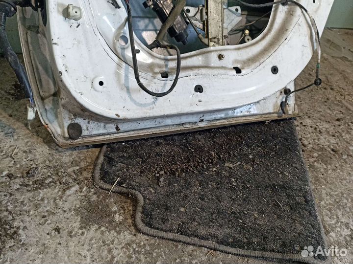 Дверь задняя правая Toyota Camry SV30