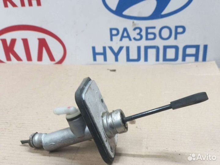 Главный цилиндр сцепления Киа Сид 1 ед