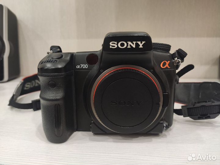 Samyang 8 f/3.5, Sony a700