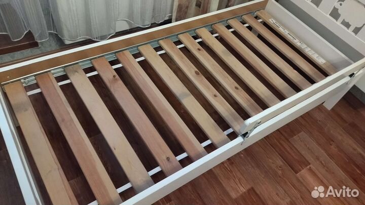 Кровать детская IKEA с матрасом
