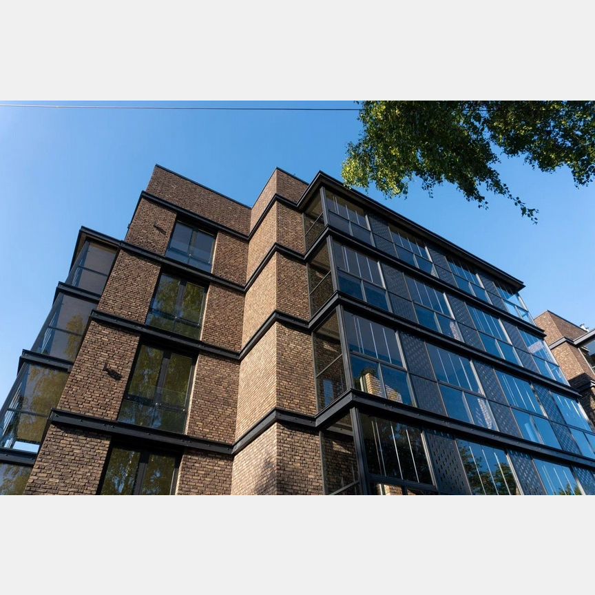 2-к. квартира, 67,7 м², 5/5 эт.
