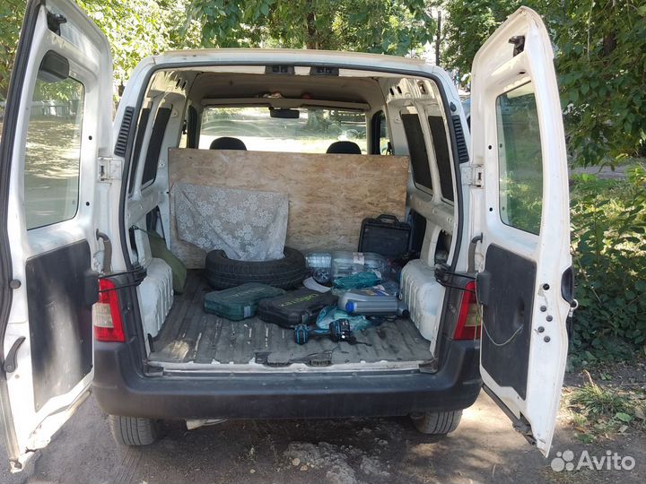 Peugeot Partner цельнометаллический, 2007