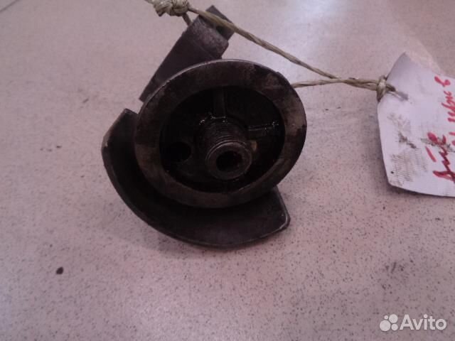 Кронштейн масляного фильтра Toyota ToyoAce 1985-1