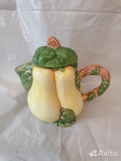 Коллекционный заварочный чайник новый
