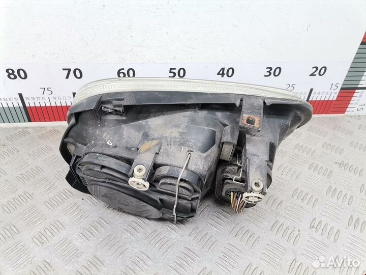 Фара передняя для Volkswagen Golf 4 1J1941017F