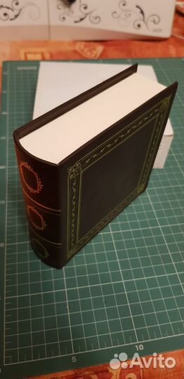 Шкатулка для ювелирных украшений