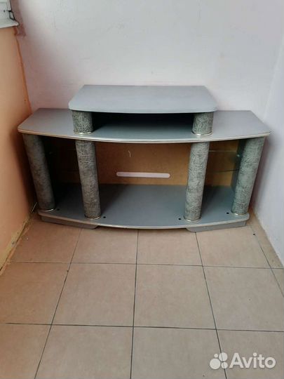 Тумба под телевизор