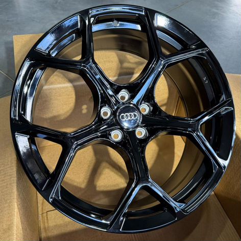 Литые диски Audi 8.5×R19 5×112