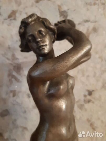 Скульптура статуэтка метательница диска СССР