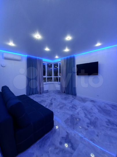 2-к. квартира, 60 м², 17/25 эт.