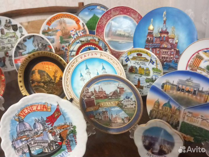 Сувенирные тарелки